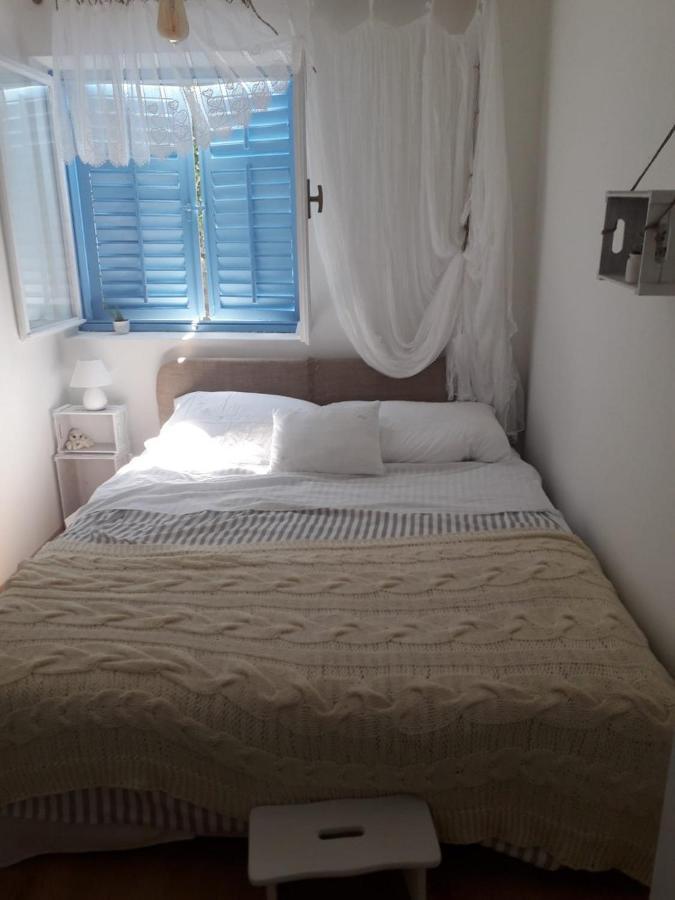 Blue Harbour No. 15 Appartement Veli Iž Buitenkant foto
