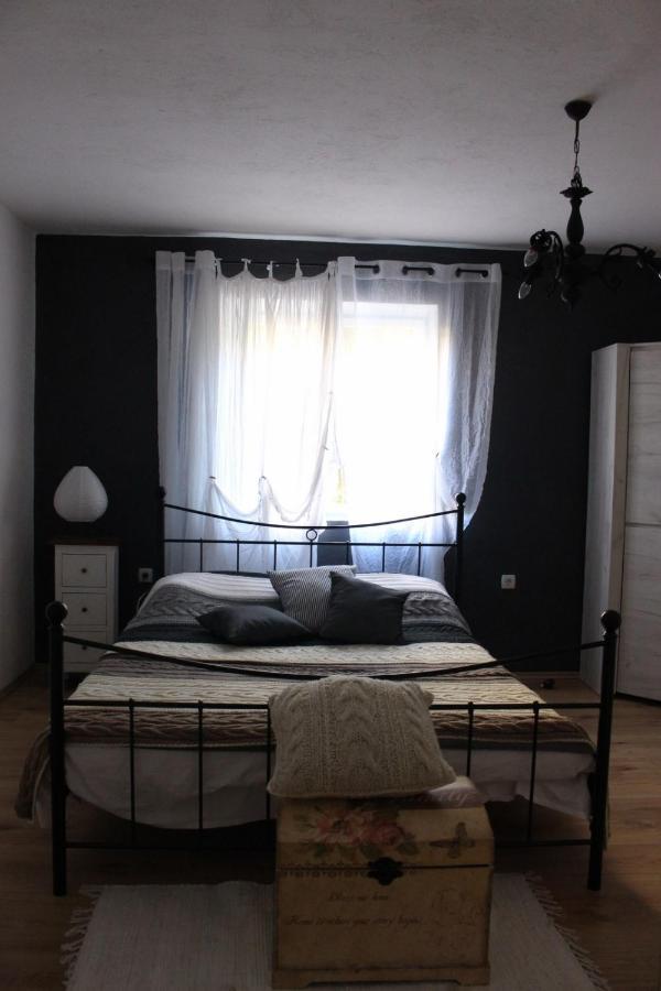 Blue Harbour No. 15 Appartement Veli Iž Buitenkant foto